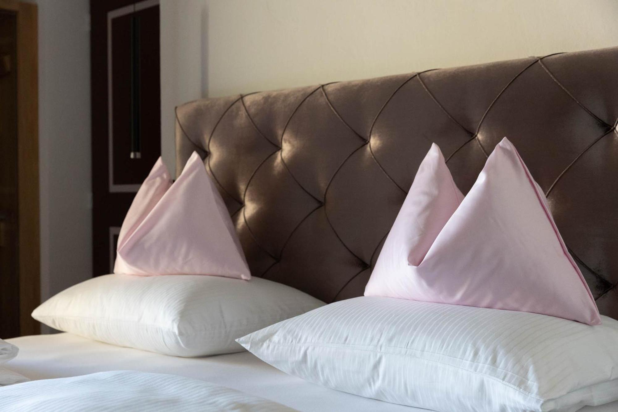 Ansitz Battisti Suites (Adults Only) Caldaro Room photo