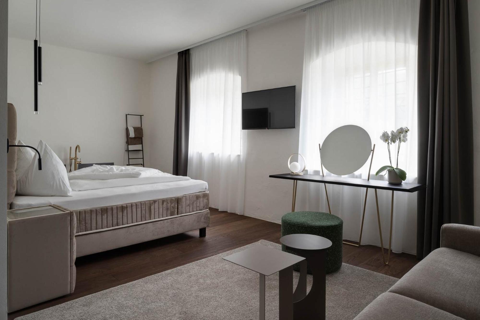 Ansitz Battisti Suites (Adults Only) Caldaro Room photo